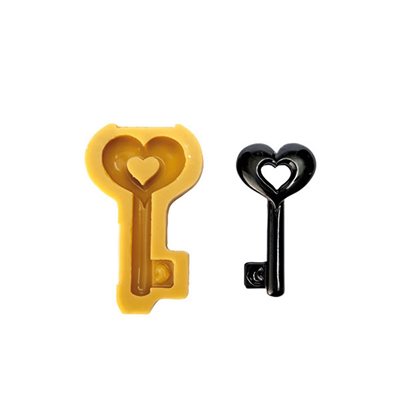 040501 - SUGARFLEX GOLD 040501 CHIAVE DI CUORI 84 X 44 H 15 MM