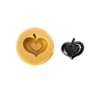 040701 - SUGARFLEX GOLD 040701 CILIEGIA CUORE 41 X 43 H 16 MM