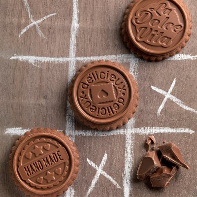 BROWN SILICONE MOULD COOKIE DOLCE VITA + CUTTER IN PACK