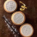 BROWN SILICONE MOULD COOKIE DOLCE VITA + CUTTER IN PACK