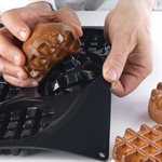 60X40 N. 18 BLACK WAFFEL SILICONE MOULD NAKED ¯90 MM H 24 MM