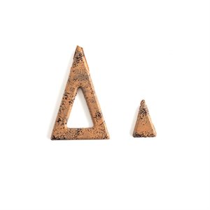 PAINTED TRIANGLES, DARK CHOC, 136 PCS 