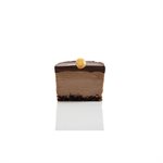 VEGAN & GLUTEN-FREE HAZELNUT PRALINE PETIT GÂTEAU, 2.63 OZ / 75 G, 96PCS