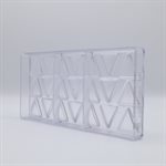 POL.MLD ROUNDED TRIANGLE 27.5X13.5X2.4CM