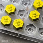 POLYCARBONATE MOLD BEE ON HEXAGON 27.5X13.5X2.4CM